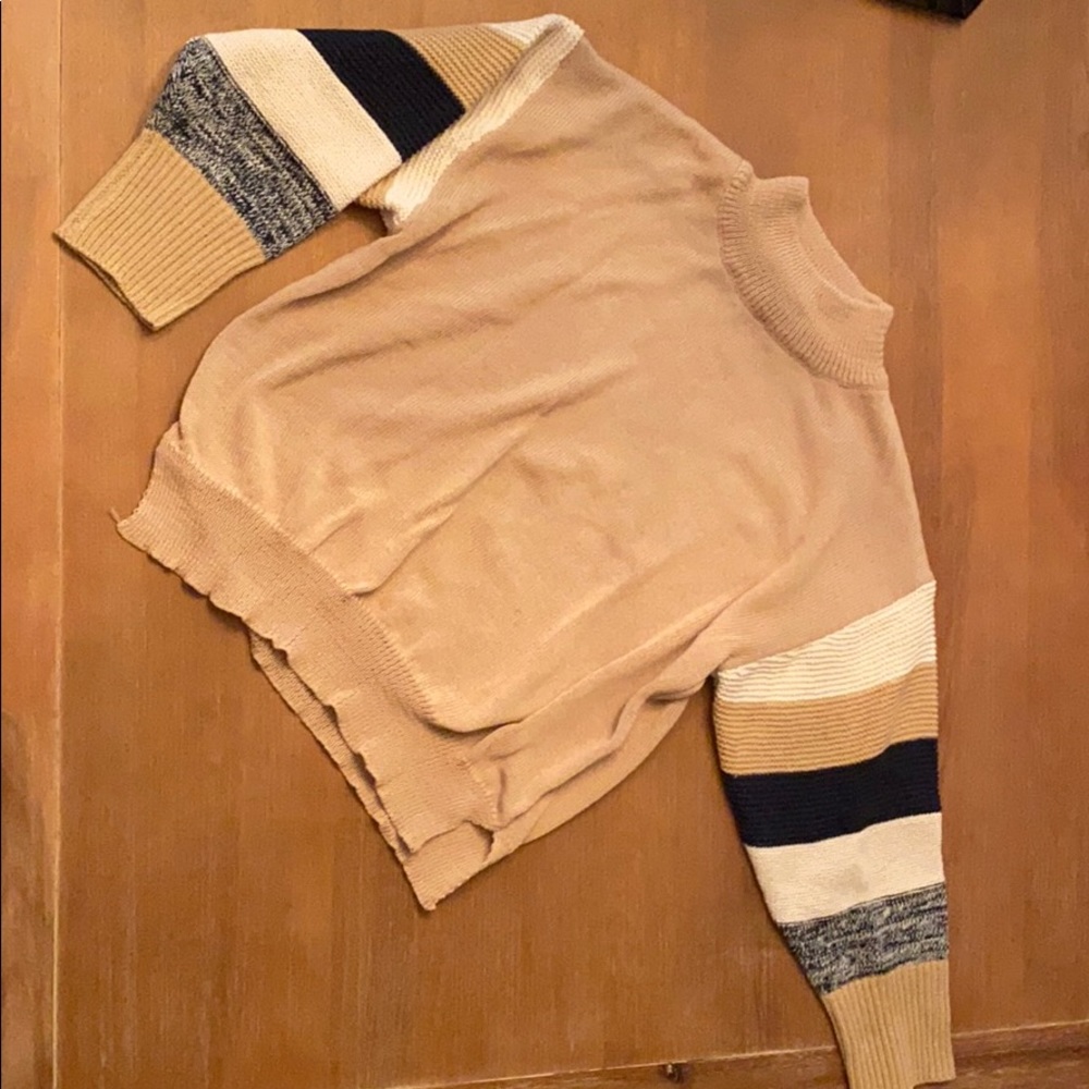 Adorable sweater! Never been worn!